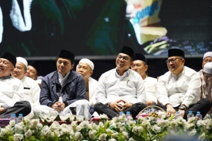 Bupati Tanah Bumbu Hadiri Isra Mi’raj, Haul Guru Sekumpul, dan Haul Hj Wardatul Wartiah