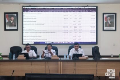 Sosialisasikan e-Monev Versi 2, Bappeda Kalsel Dorong Penguatan Monitoring Pembangunan Daerah