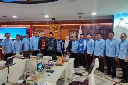 Audiensi dengan Menteri Sosial RI, Dinsos Kalsel Perkuat Sinergi Pusat dan Daerah