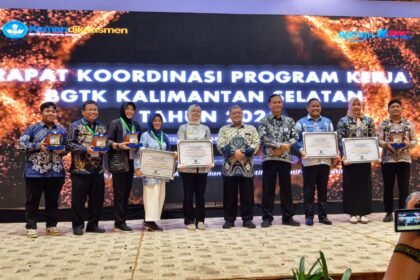 Di Bawah Kepemimpinan Gubernur Muhidin, Kalsel Sabet 4 Penghargaan Pendidikan