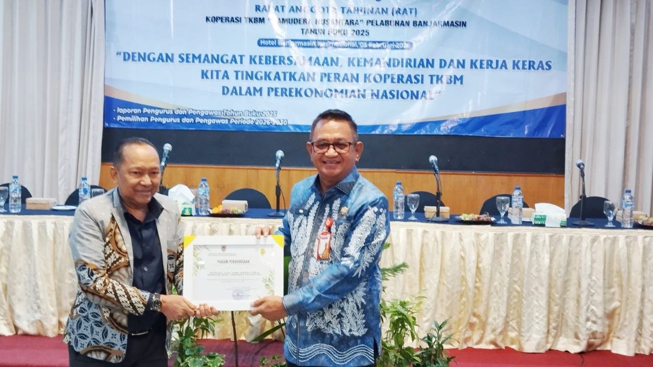 Plt Kadiskop UKM Kalsel Dorong Koperasi Bongkar Muat Samudera Nusantara Menuju Koperasi Modern