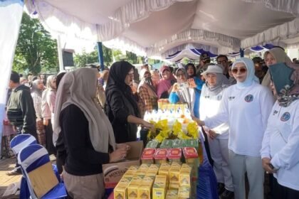 BKOW Kalsel dan Pemprov Gelar Pasar Rakyat, Ringankan Beban Warga Jelang Ramadan