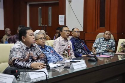 Rakor Stadion Internasional Kalsel Fokus pada Pembebasan Lahan dan Tahap Konstruksi