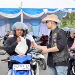 Kolaborasi HDCI dan Ditlantas Polda Kalsel, Berbagi Takjil dan Kampanye Keselamatan Berkendara