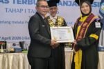 Wisuda UT Jadi Momentum Cetak SDM Unggul, Pemprov Kalsel Dorong Lulusan Jadi Agen Perubahan
