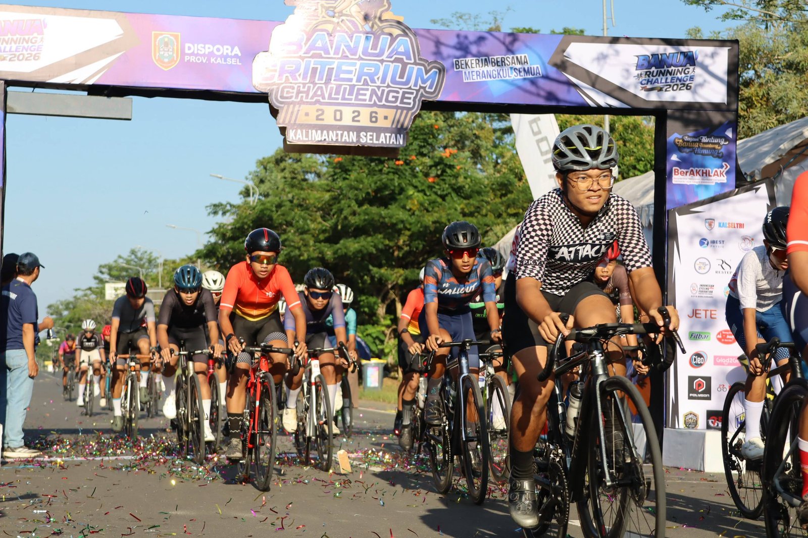 Ratusan Pembalap Adu Kecepatan di  Banua Criterium Challenge 2026