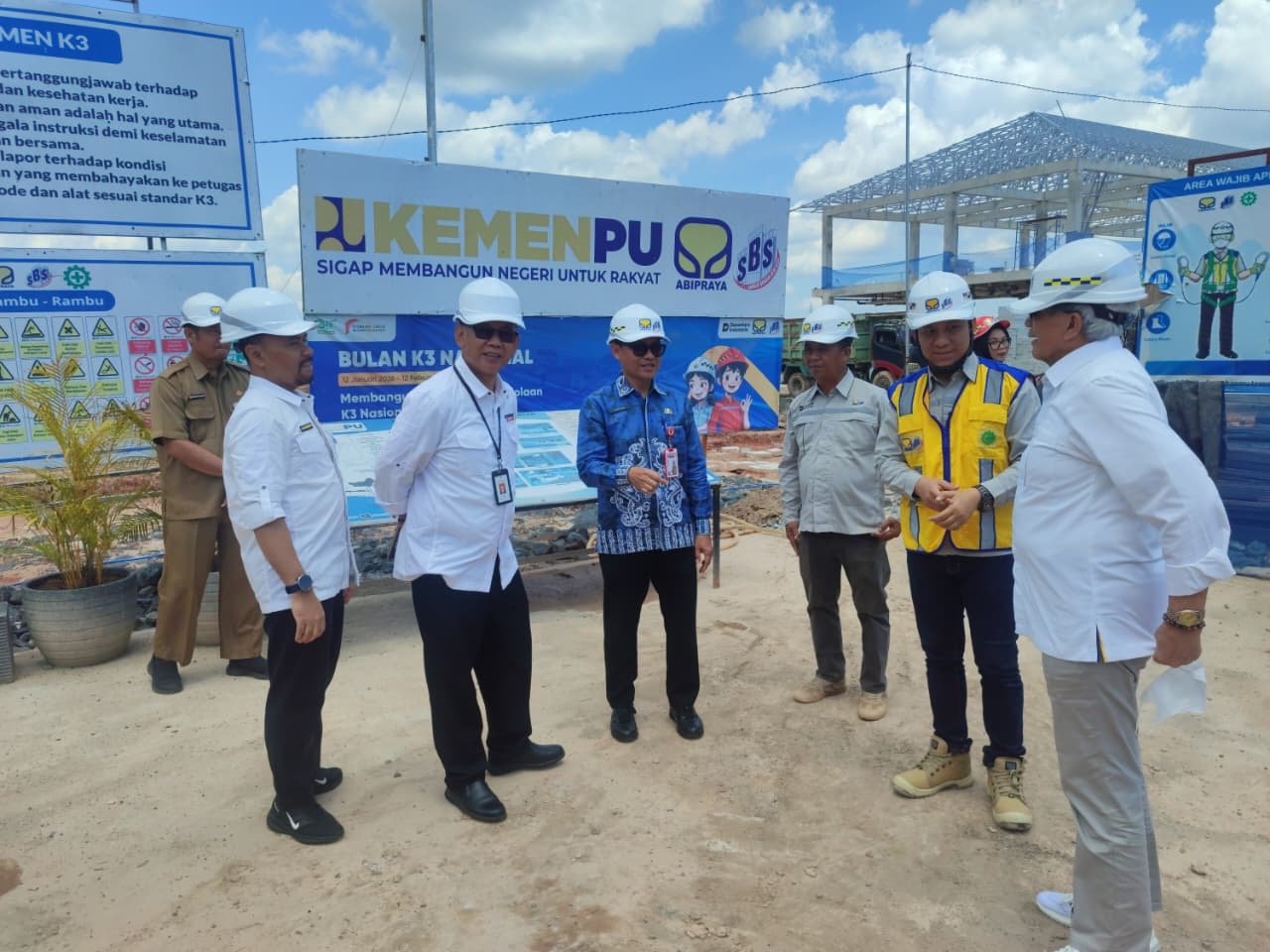 Dinsos Kalsel Dampingi Kunker Komisaris PT Brantas Abipraya, Target Pembangunan Sekolah Rakyat Rampung 20 Juni