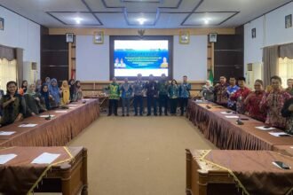 Perkuat Tertib Administrasi, Disdukcapil Kalsel Sosialisasikan Dokumen Pencatatan Sipil di Tanah Laut