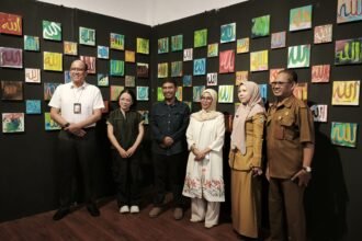 Pameran “Kuda Cahaya” Hajriansyah Hidupkan Spirit Seni Rupa Kalsel