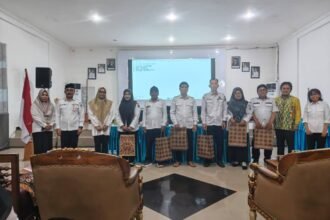 Disdukcapil Kalsel Perkuat Kapasitas Operator, Dukung Pelatihan TanbuOne BerAKSI di Tanah Bumbu