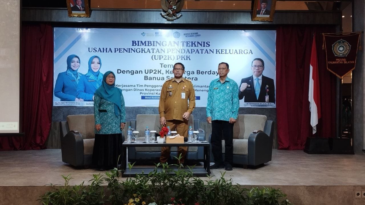 Pemprov Kalsel Perkuat Pemberdayaan Ekonomi Keluarga Melalui Bimtek UP2K PKK