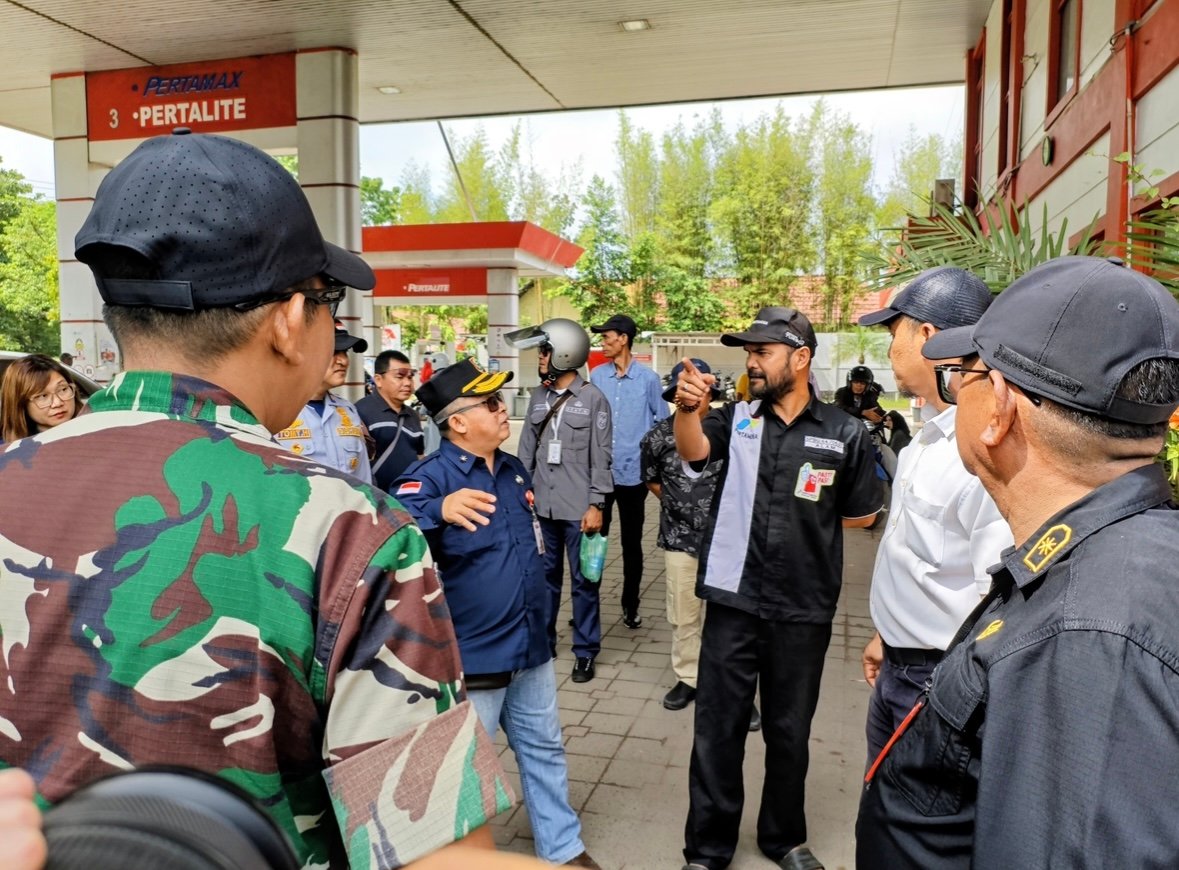 Satgas BBM Kalsel Sidak Sejumlah SPBU dan SPBKB, Pastikan Distribusi Solar Tepat Sasaran