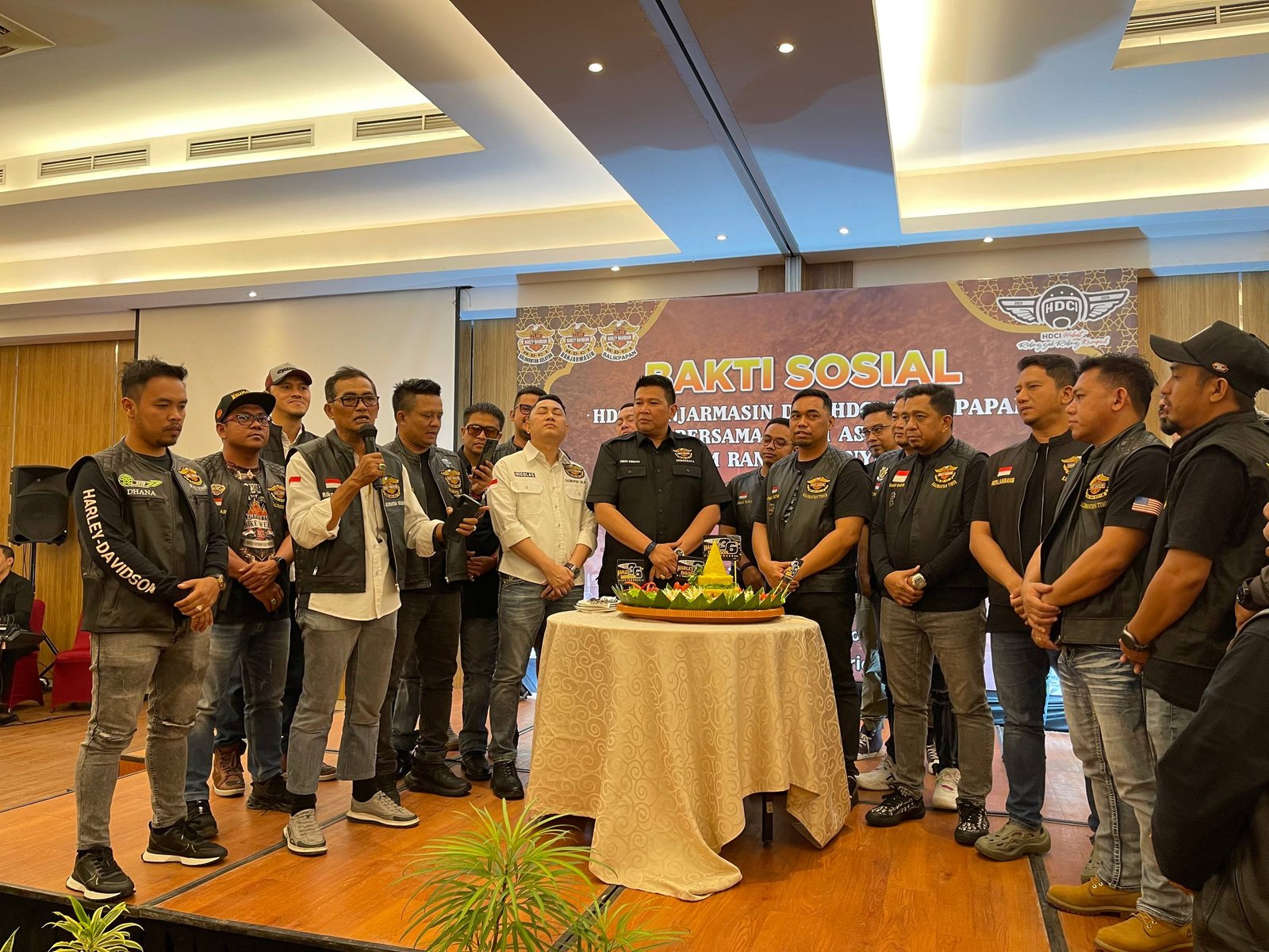 HDCI Kalsel-Balikpapan Kolaborasi Bakti Sosial, Santuni Dua Panti Asuhan Saat HUT Anniversary 2026