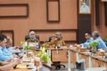 Dishut Kalsel dan Tenaga Ahli Gubernur Sinkronkan Strategi Pengelolaan Kehutanan Berkelanjutan