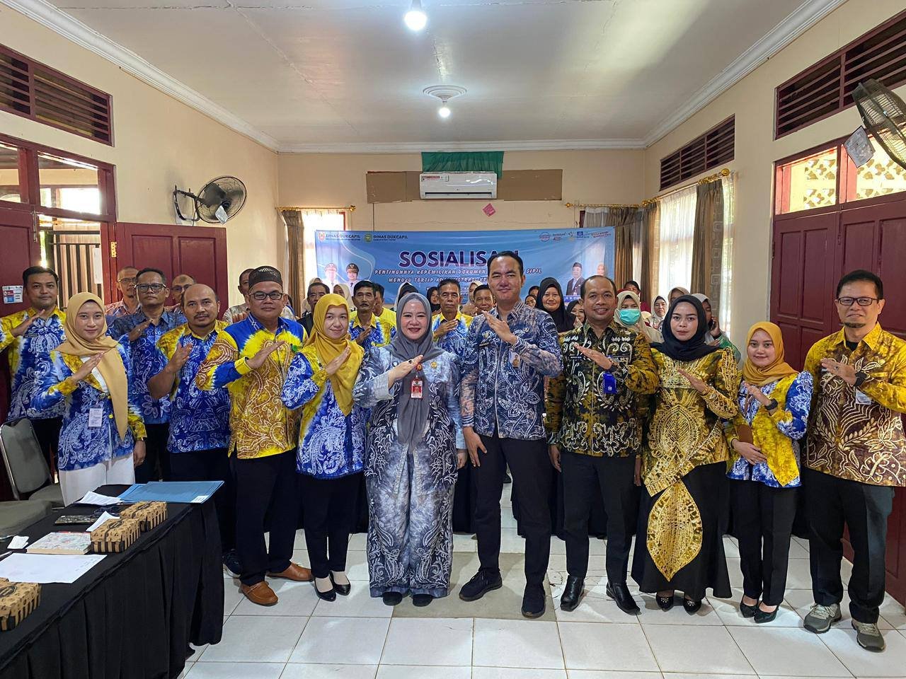 Perkuat Perlindungan Hak Warga, Disdukcapil Kalsel Sosialisasikan Pencatatan Sipil di Tapin