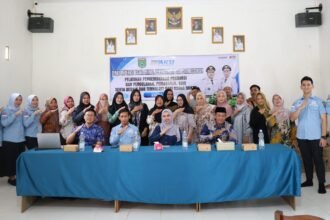 Pelaku Usaha Mikro di Desa Polewali Marajae Dibekali Pelatihan Pengembangan Usaha, Desain dan Teknologi