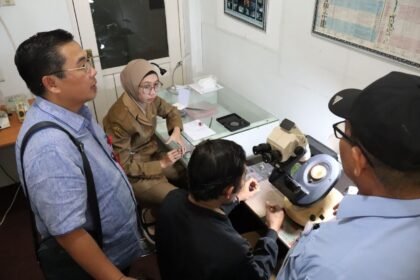 TAG Kalsel Tinjau Laboratorium Sertifikasi Batu Mulia, Dorong Penguatan Fasilitas untuk Dukung Pariwisata