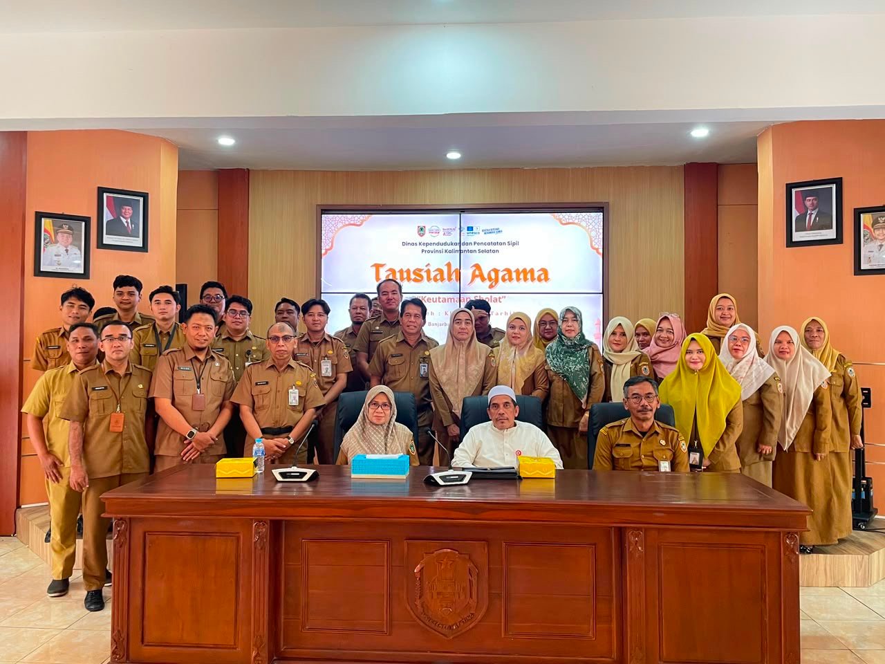 Bangun Karakter ASN Berakhlak, Disdukcapil Kalsel Gelar Pembinaan Mental Spiritual