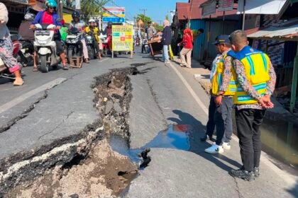 Jalan Veteran Sungai Lulut Ambles, PUPR Kalsel Fokus Penanganan Darurat dan Solusi Permanen