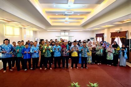 ASN Diskominfo Kalsel Ikuti Pembinaan Kerohanian Bahas Tata Cara Bersuci dalam Islam