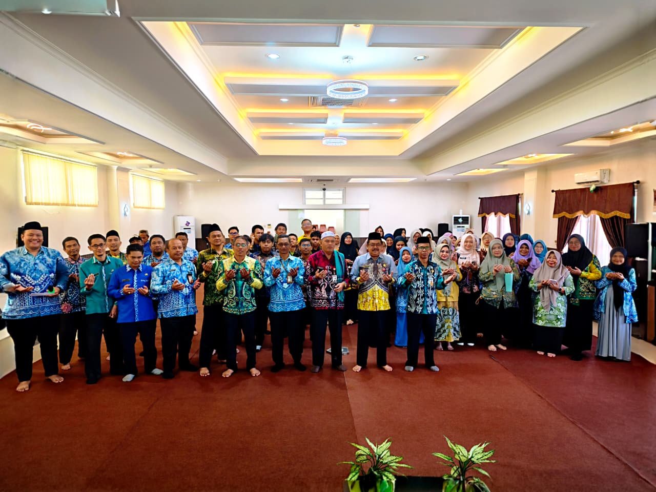 ASN Diskominfo Kalsel Ikuti Pembinaan Kerohanian Bahas Tata Cara Bersuci dalam Islam