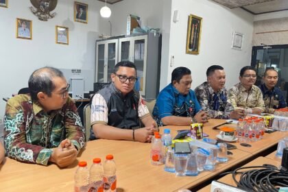 Dispora Kalsel Pastikan Pembinaan Atlet SPOBDA Tetap Berjalan, Perkuat Sinergi dengan SMAN 2 Banjarmasin