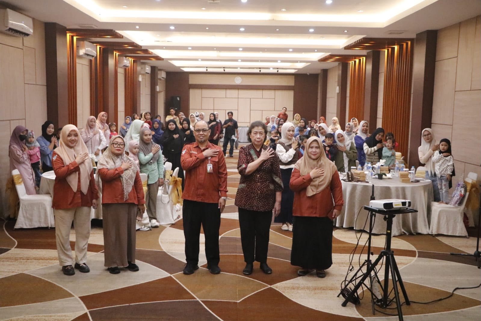 Peringati Hari Anak Nasional 2026, Dinkes Kalsel Edukasi Orang Tua Melalui Seminar Optimalisasi Tumbuh Kembang Anak