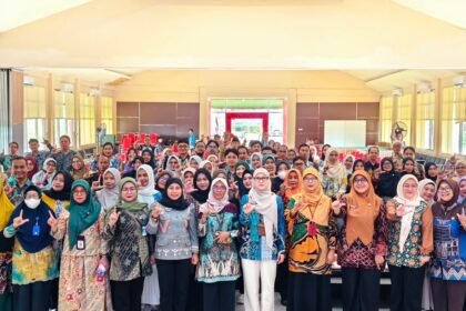 Tingkatkan Profesionalisme Pustakawan, Dispersip Kalsel Selenggarakan Bimtek Akreditasi
