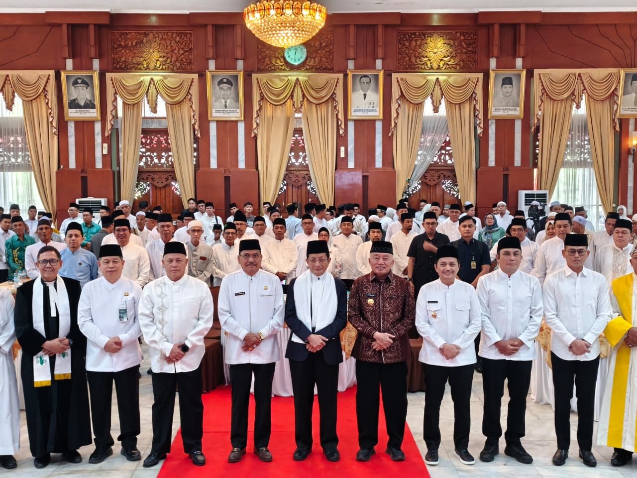 Kunjungi Kalsel, Menag Nasaruddin Umar Ajak Masyarakat Jaga Persatuan dan Alam