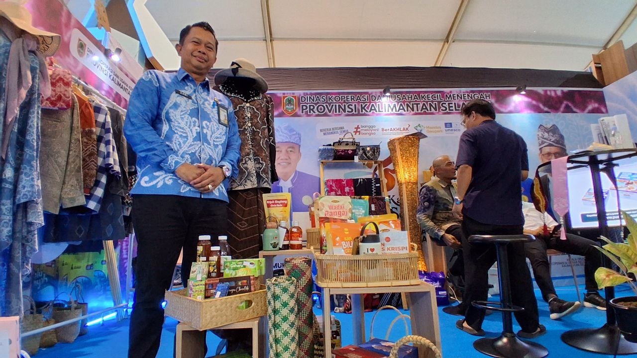 Dinas Koperasi dan UKM Kalsel Hadirkan Layanan Konsultasi dan Produk UMKM di Kalsel Expo 2026