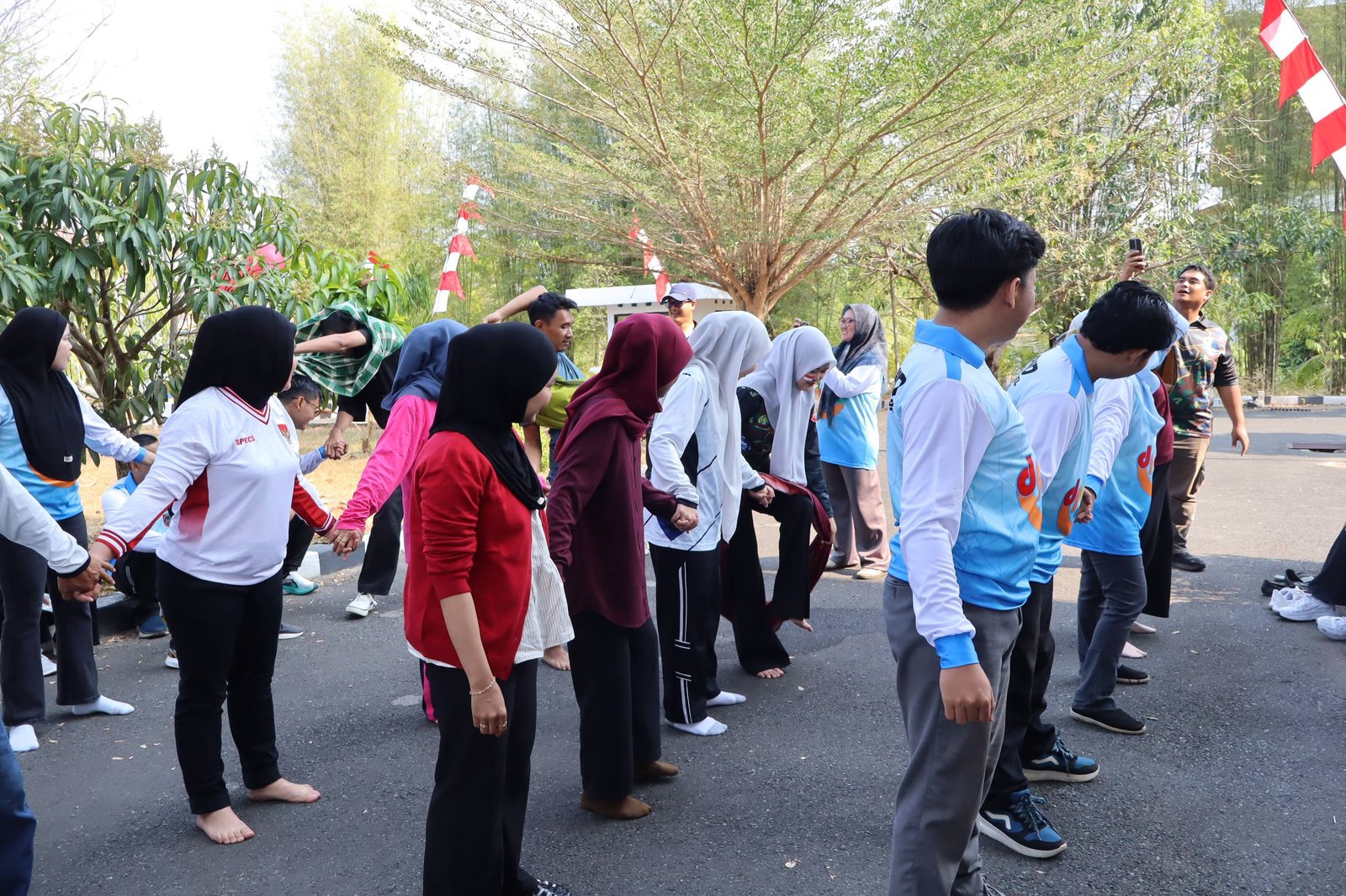 Semarak HUT ke-81 RI, Dinas PMD Kalsel Gelar Lomba Pererat Kebersamaan Pegawai