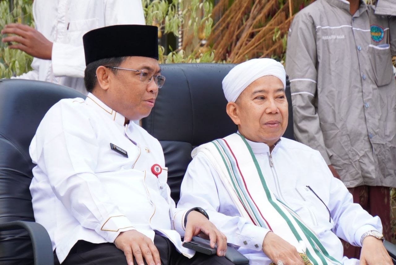 Pemprov Kalsel Hadiri Maulid Nabi Muhammad SAW Bersama Al-Habib Idrus bin Muhammad Bagir Al-Attas