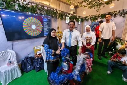 Semarak Penutupan Kalsel Expo 2026, Diskominfo Kalsel Bagikan Sepeda Listrik dan Berbagai Macam Doorprize
