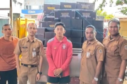 Dinsos Kalsel Salurkan Dukungan Logistik untuk Penanganan Bencana melalui Posko Induk