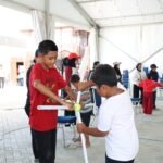 Lomba Estafet Bola Tenis Aksi Merah Putih: Ajang Kekompakan, Disiplin, dan Semangat Kebersamaan Generasi Muda Tanah Bumbu