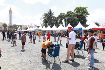 Lomba Estafet Air Meriahkan Aksi Merah Putih HUT ke-81 RI di Tanah Bumbu: Ajang Kekompakan dan Kebersamaan
