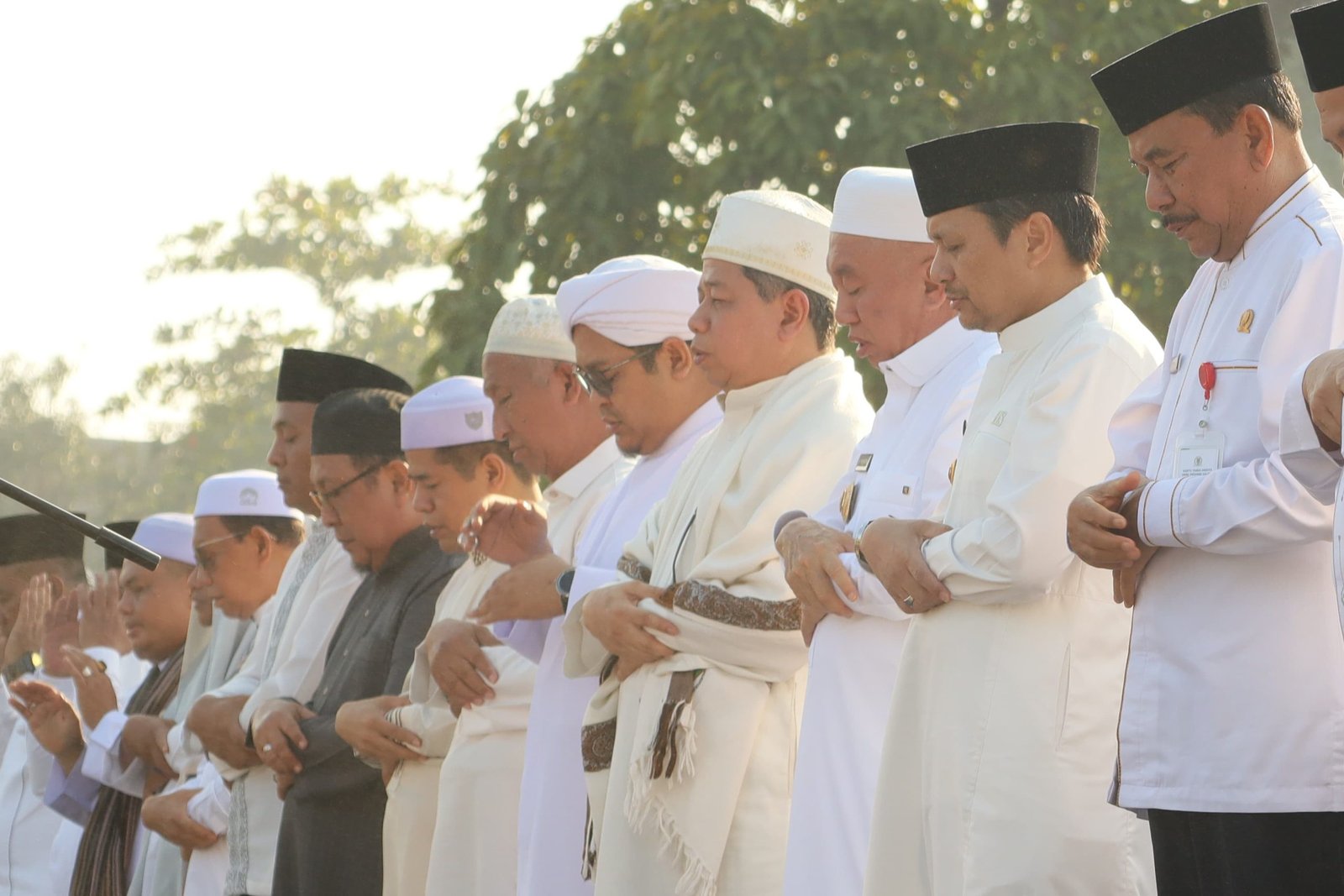 Mohon Hujan di Tengah Kemarau dan Karhutla, Pemprov Kalsel Perkuat Ikhtiar dengan Salat Istisqa