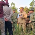 Gubernur Muhidin Tinjau Aliran Cindai Alus untuk Perkuat Pasokan Air Karhutla Guntung Damar