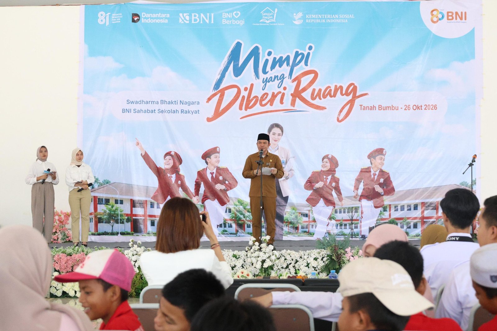 Bupati Tanah Bumbu Apresiasi Program Literasi Keuangan BNI Sahabat Sekolah Rakyat